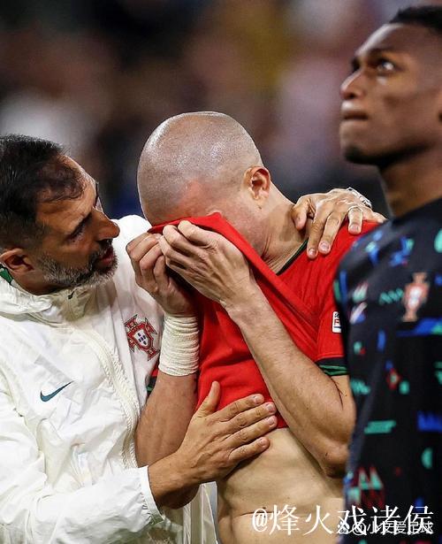 沃尔特马德:德比战总有特别滋味,惜败桑德兰令人痛心 沃尔特马德:德比战总有特别滋味,惜败桑德兰令人痛心